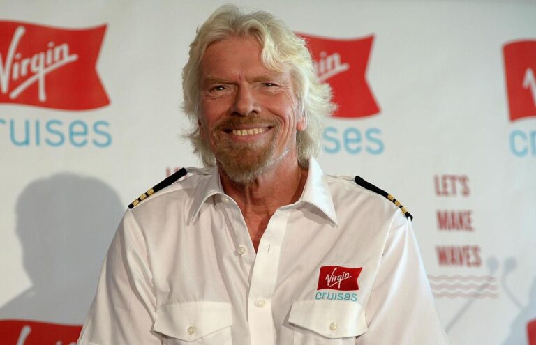 24 college dropouts who became billionaires