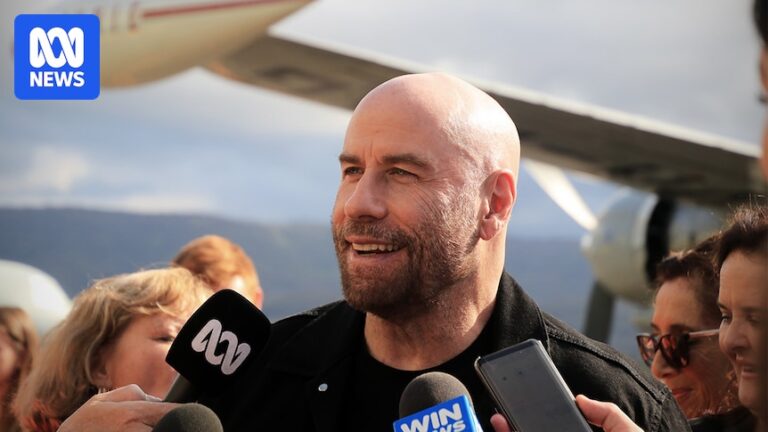 John Travolta’s luxury plane bound for Shellharbour museum arrives by boat John Travolta's luxury plane bound for Shellharbour museum arrives by