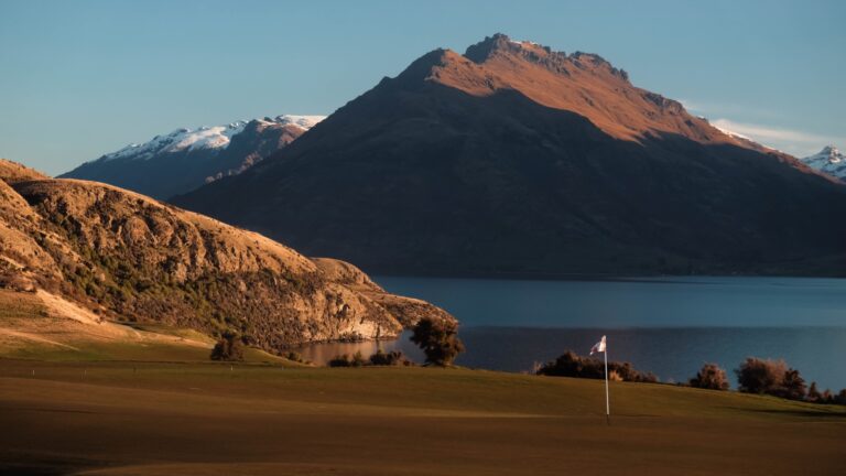 Luxury Travel: Second serve of spectacular Courses and Travel