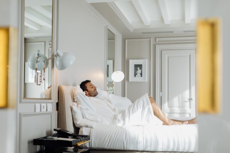 Why do luxury hotels smell so good? | Lifestyle Why do luxury hotels smell so good? | Lifestyle