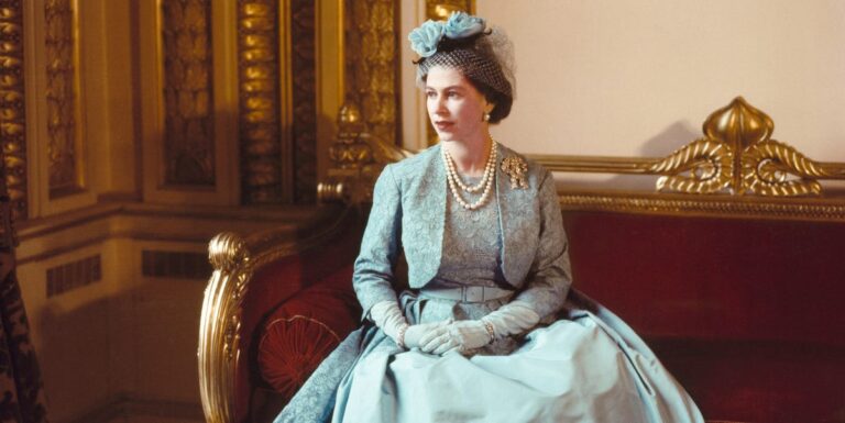Buckingham Palace to Display Largest Ever Exhibit of Queen Elizabeth's Fashion