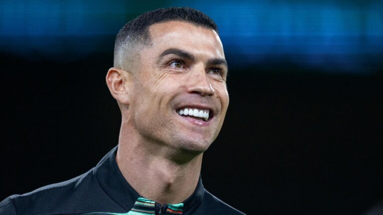 How Cristiano Ronaldo Became A Billionaire How Cristiano Ronaldo Became A Billionaire