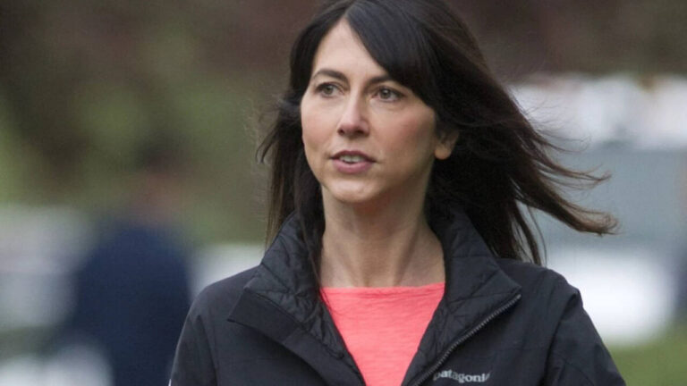 Jeff Bezos Ex-Wife: Mackenzie Scott net worth in 2026: How much Jeff Bezos’ ex-wife has left after giving away over $26 billion in 5 years Jeff Bezos Ex Wife: Mackenzie Scott net worth in 2026: How