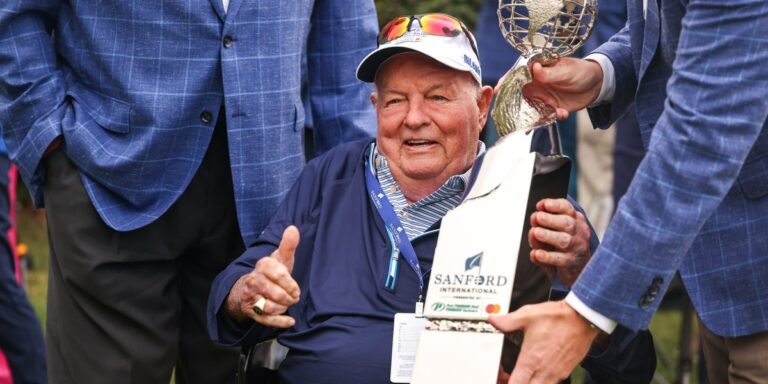 ‘I want to die broke’: Billionaire philanthropist Denny Sanford dies after giving away $4B ‘I want to die broke’: Billionaire philanthropist Denny Sanford dies